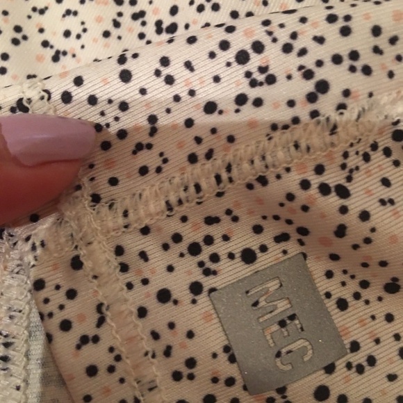 5/15$!MEC top​​ - Picture 3 of 4